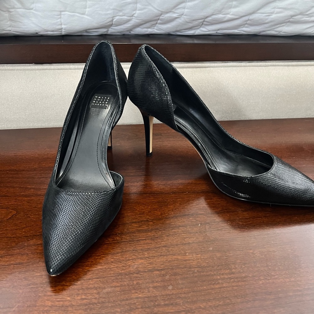 White House Black Market black pumps